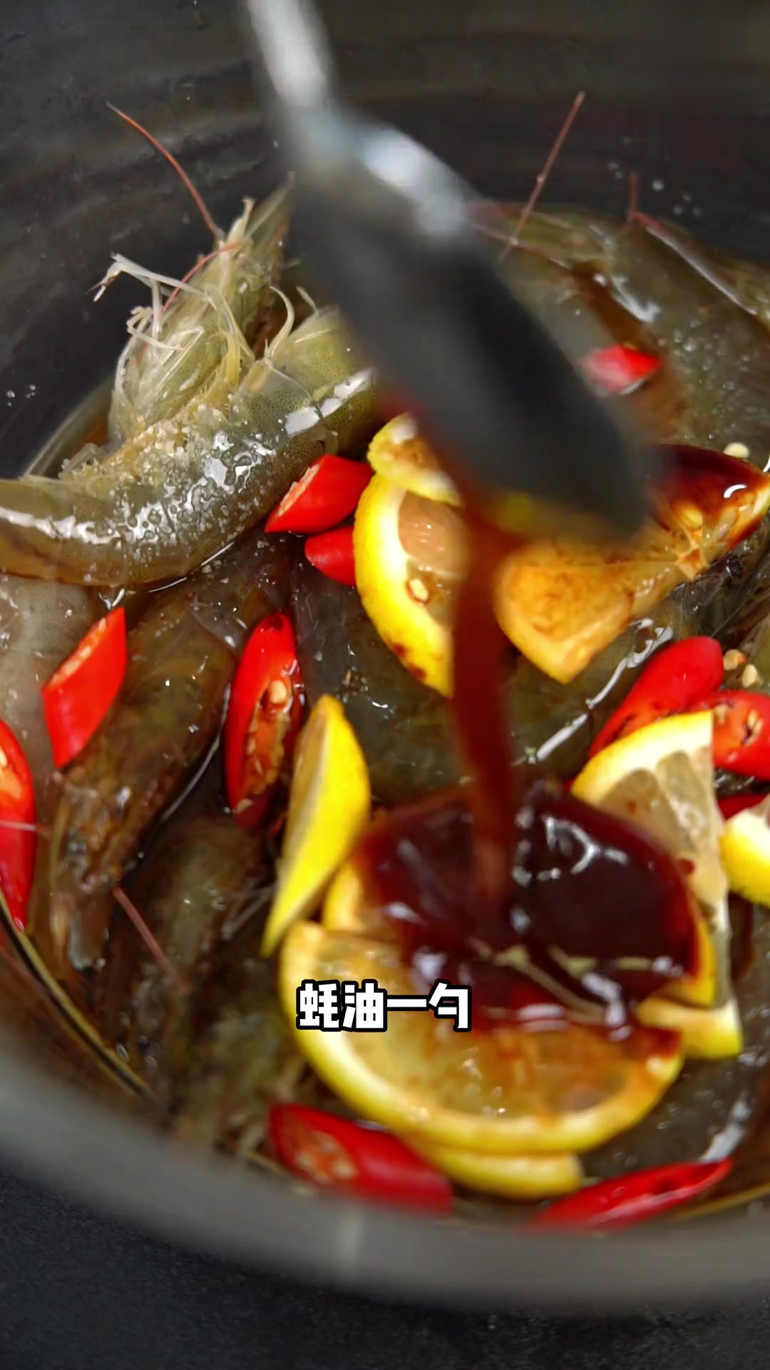 夏日里的一口鲜甜!醉活虾!