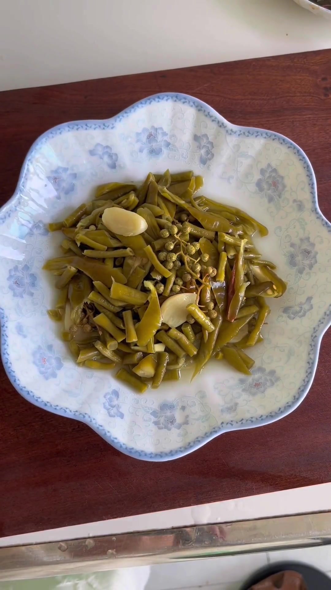 酸豇豆炒瘦肉,酸辣开胃,配这菜能炫好几碗米饭