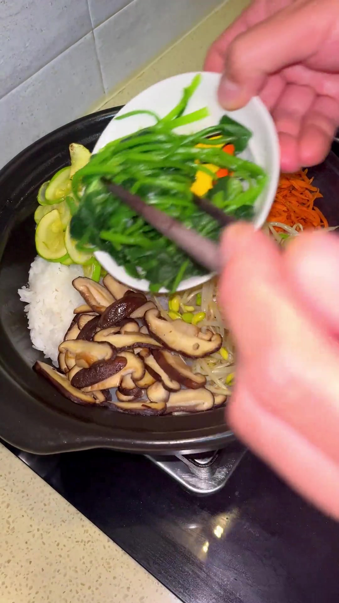 脆皮五花肉、石锅拌饭,太香了