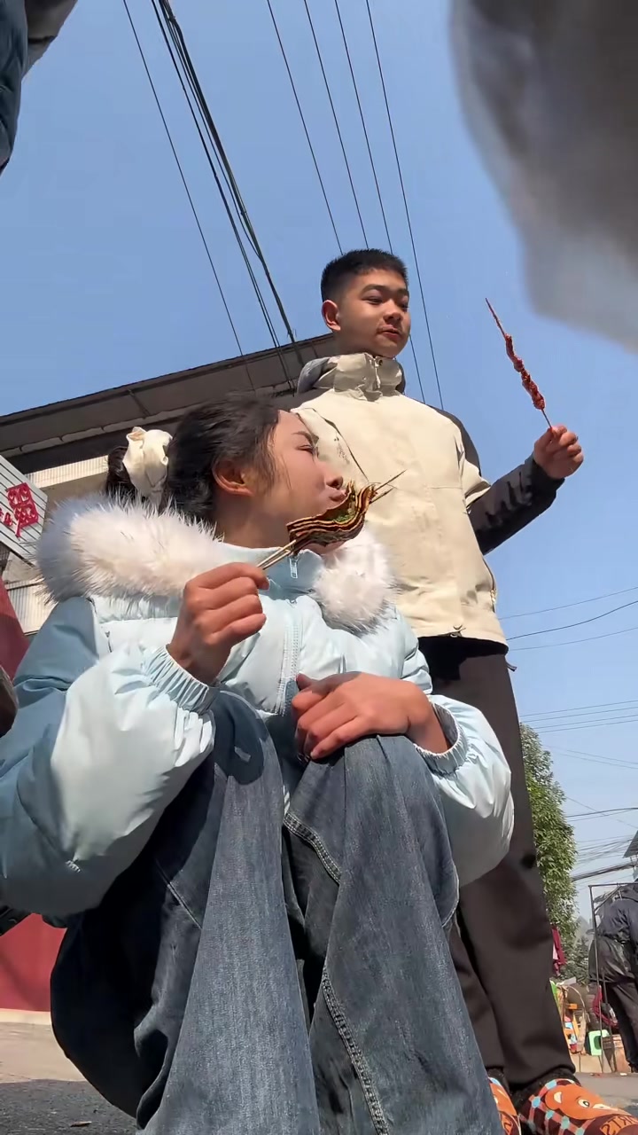 是姐弟更是好朋友