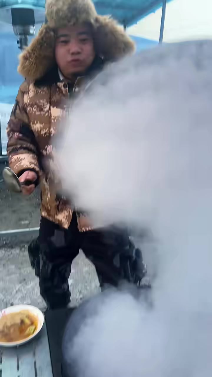 鹿茸片炖溜达鸡