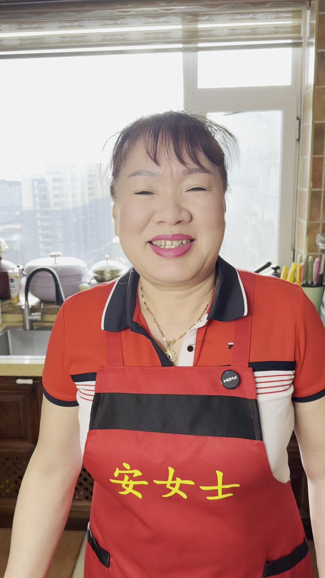 安女士微醺版刀鱼炖萝卜教程来啦!
