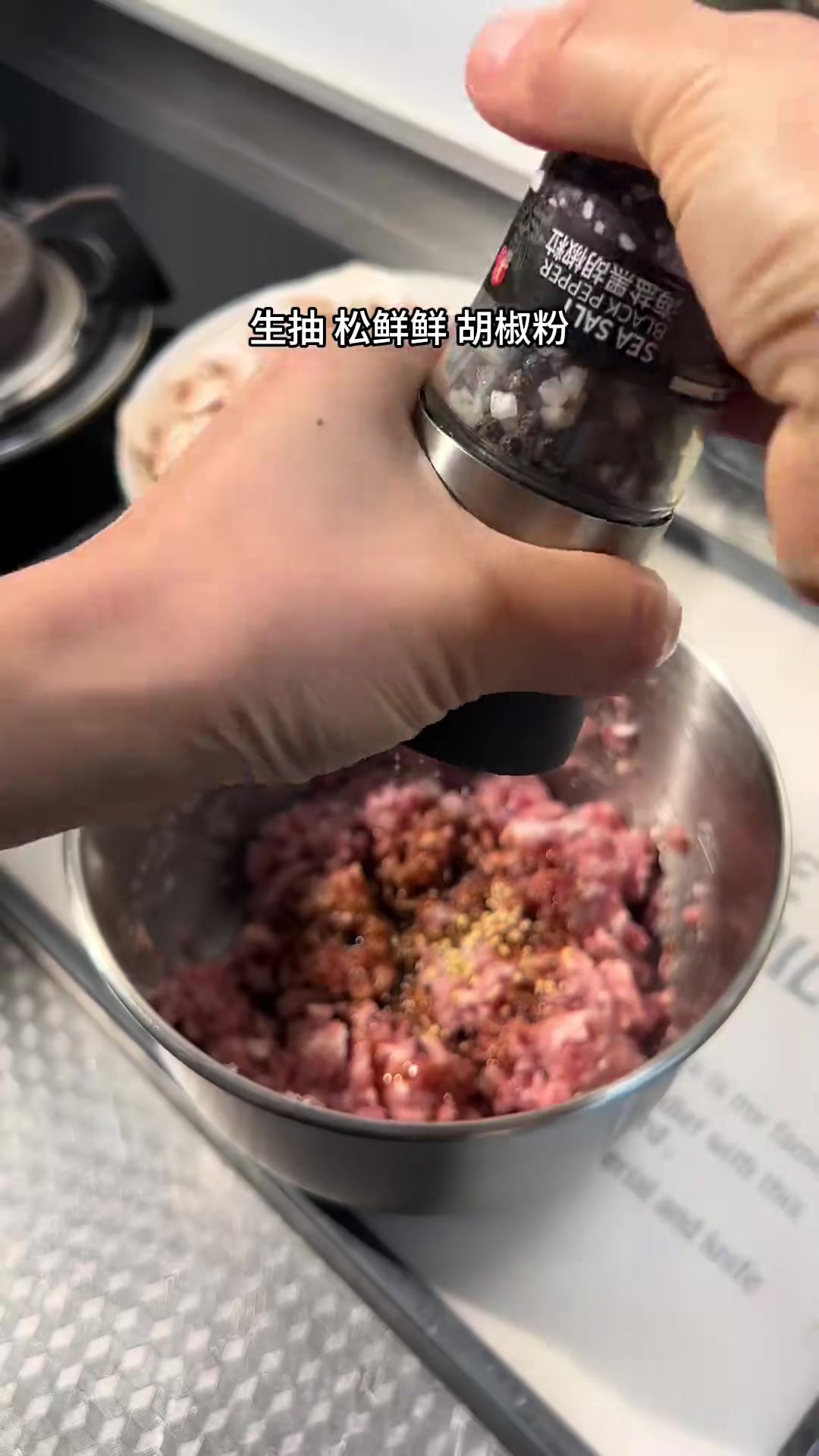 每次都有老乡问我,肉圆子怎么做好吃不柴,这样的做法大家都可以参考下!收藏起来呀!