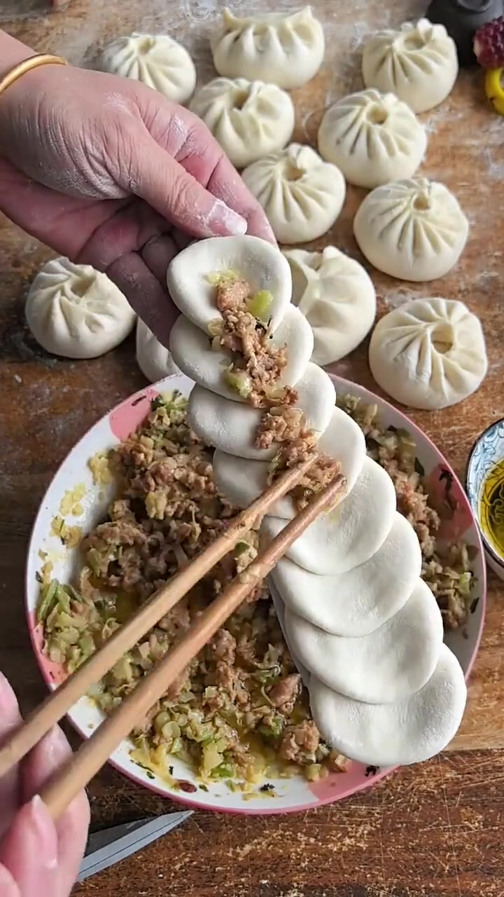 宝鸡美食新奇做法,独特饺子造型超有趣