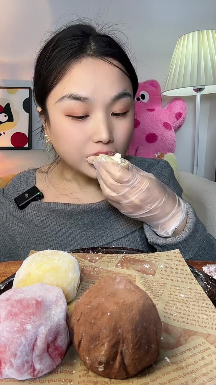 今天吃冰皮月亮蛋糕