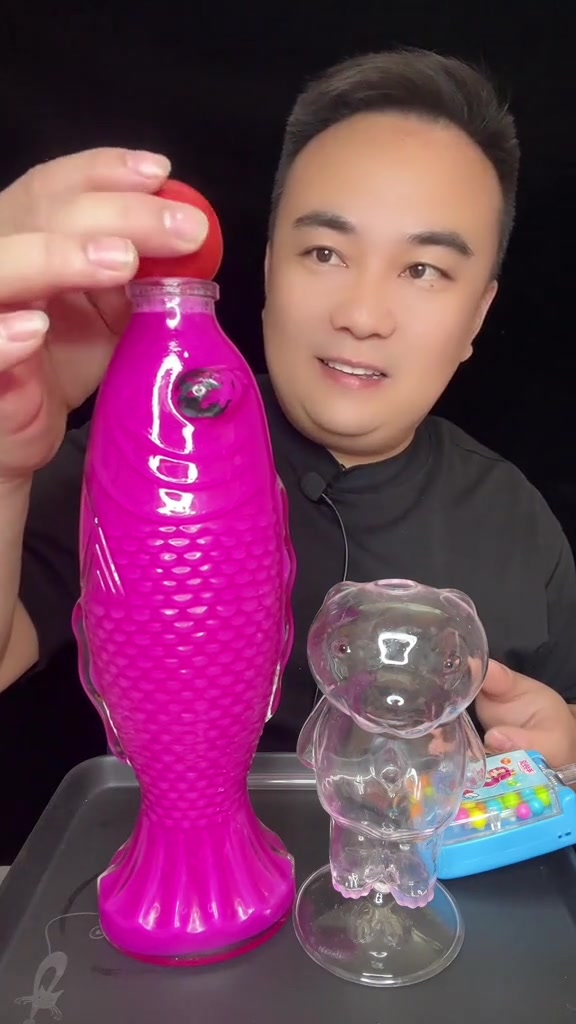 自制超好喝粉红色饮品,小熊杯大鲤鱼杯超可爱!