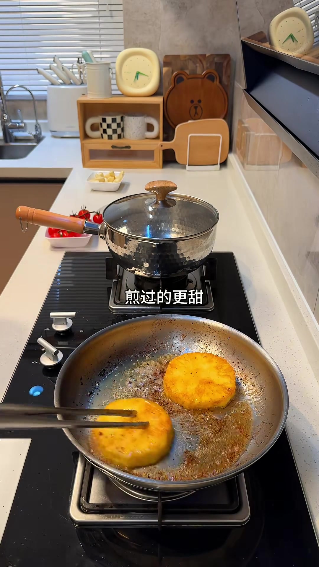 早餐吃牛排拼盘和西多士的快乐～
