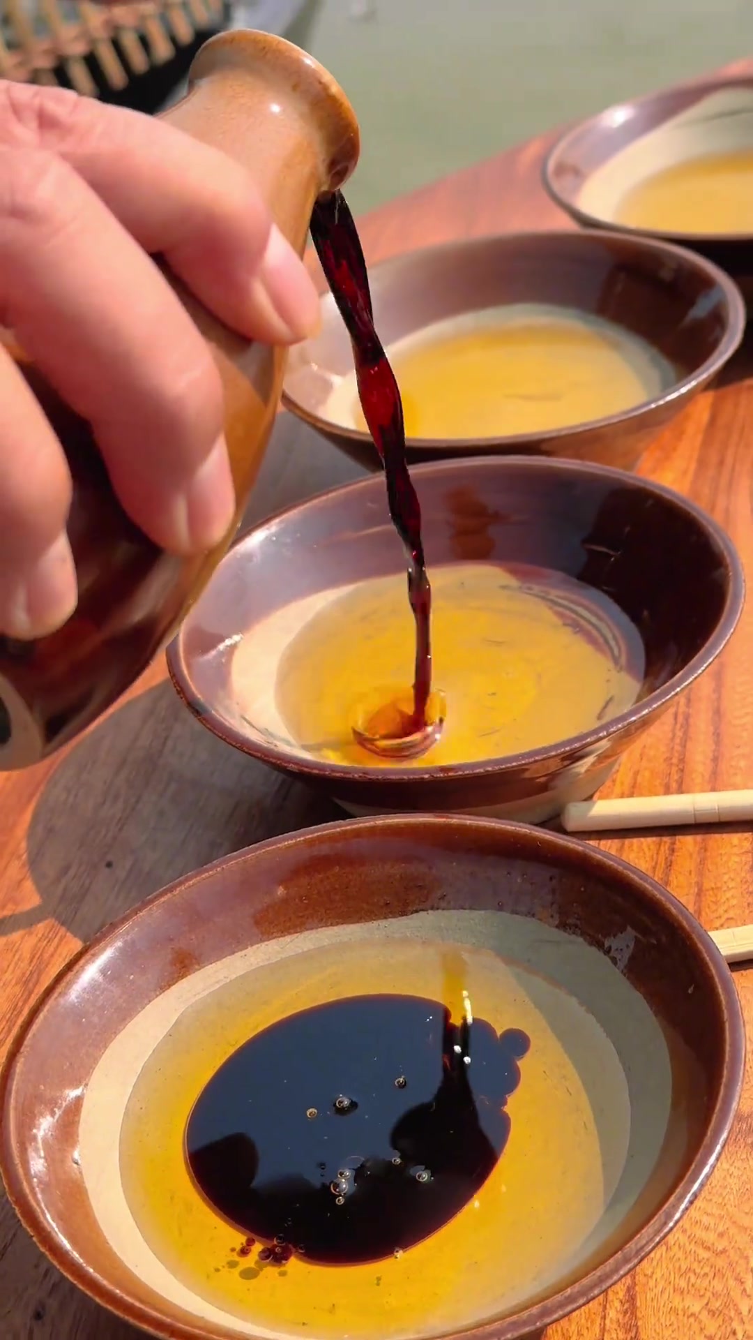 广西美食,横州鱼生我们横州美景配鱼生