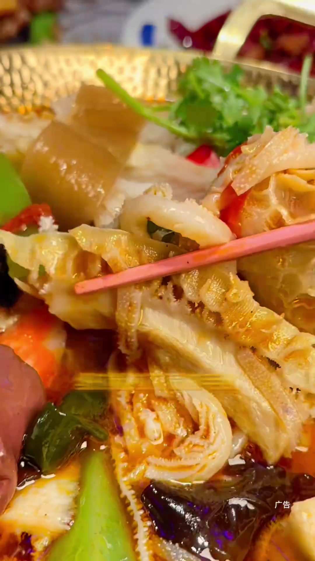 来看看这家被烧烤耽误的江湖菜味道到底怎么样?