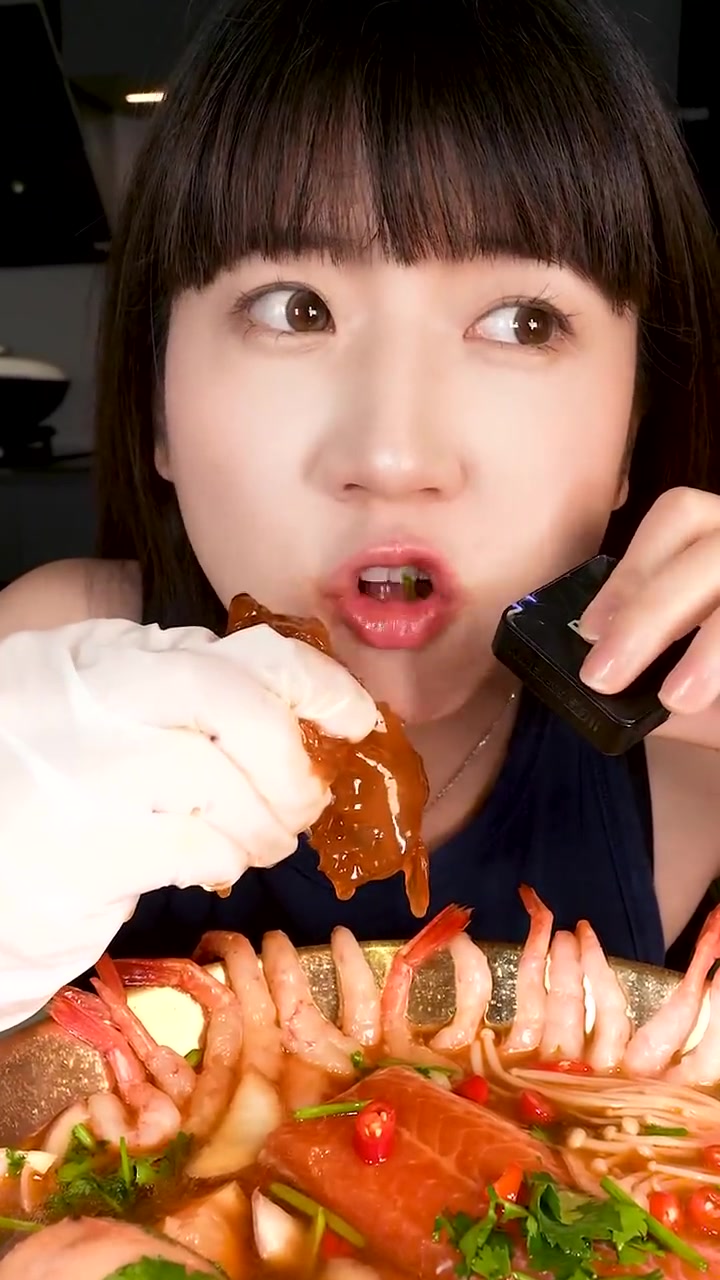 夏日最爱的泰式凉拌海鲜来咯!