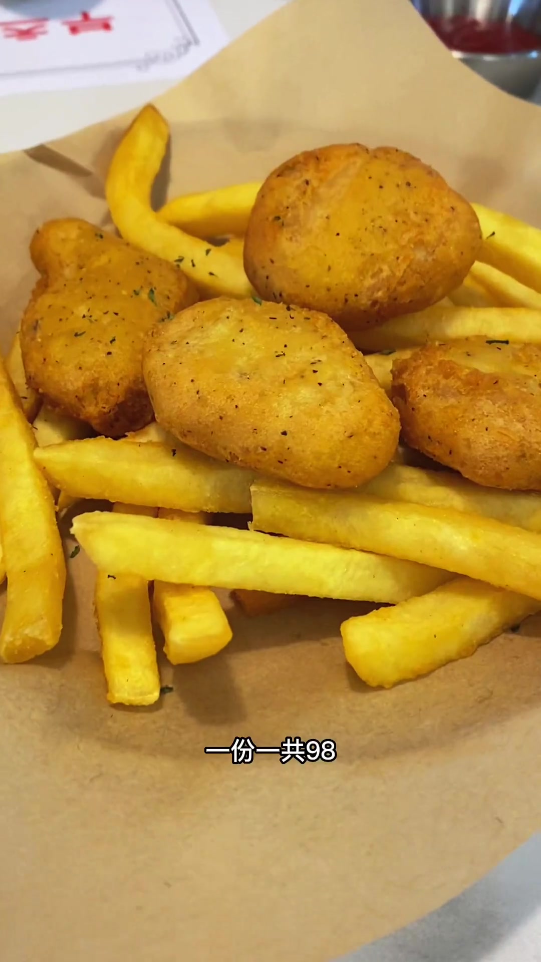 平价又好吃的西餐厅给你们找到啦!意大利面和披萨太绝了!