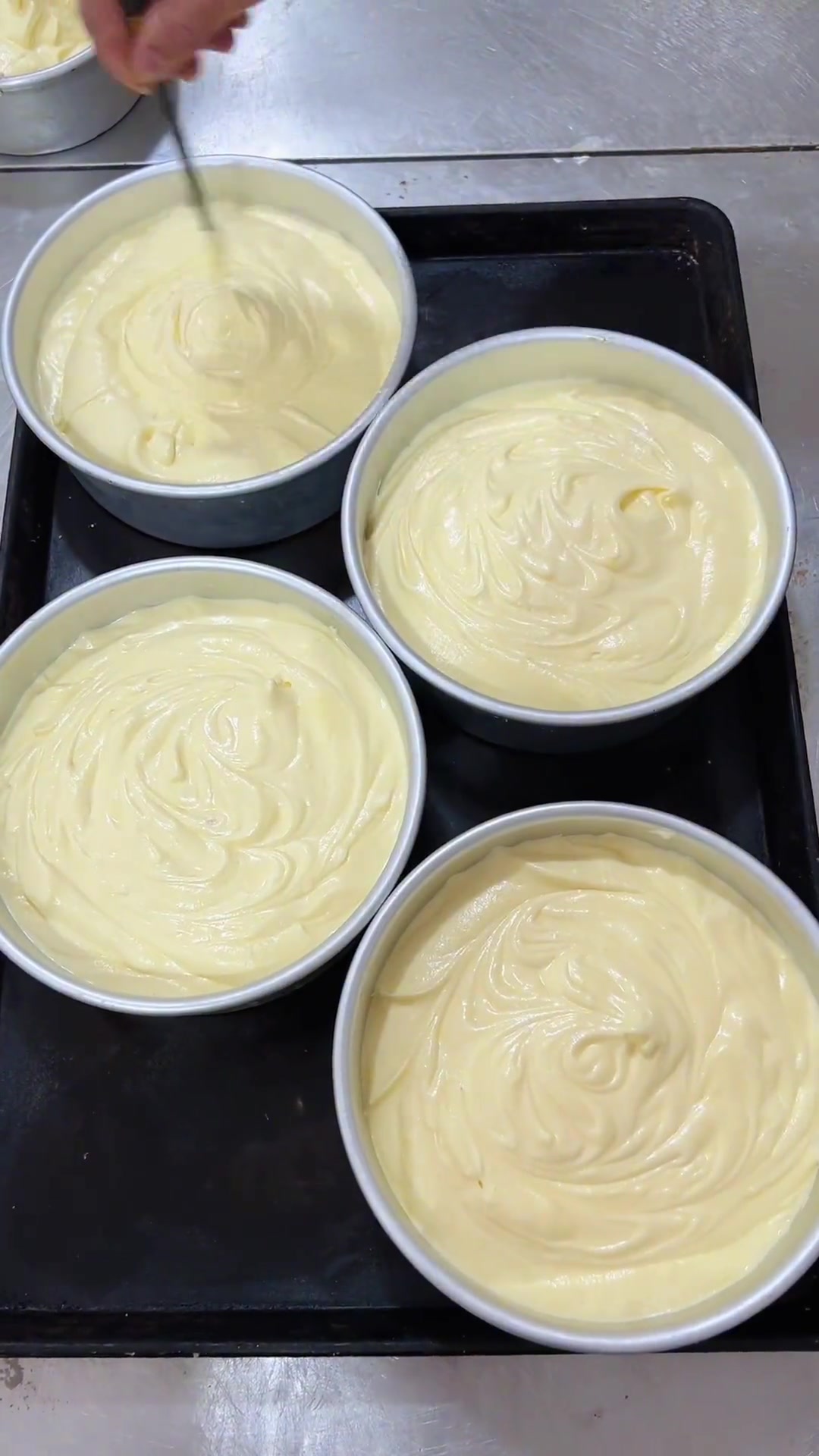 生日蛋糕胚制作教程,用万能戚风蛋糕料,超简单