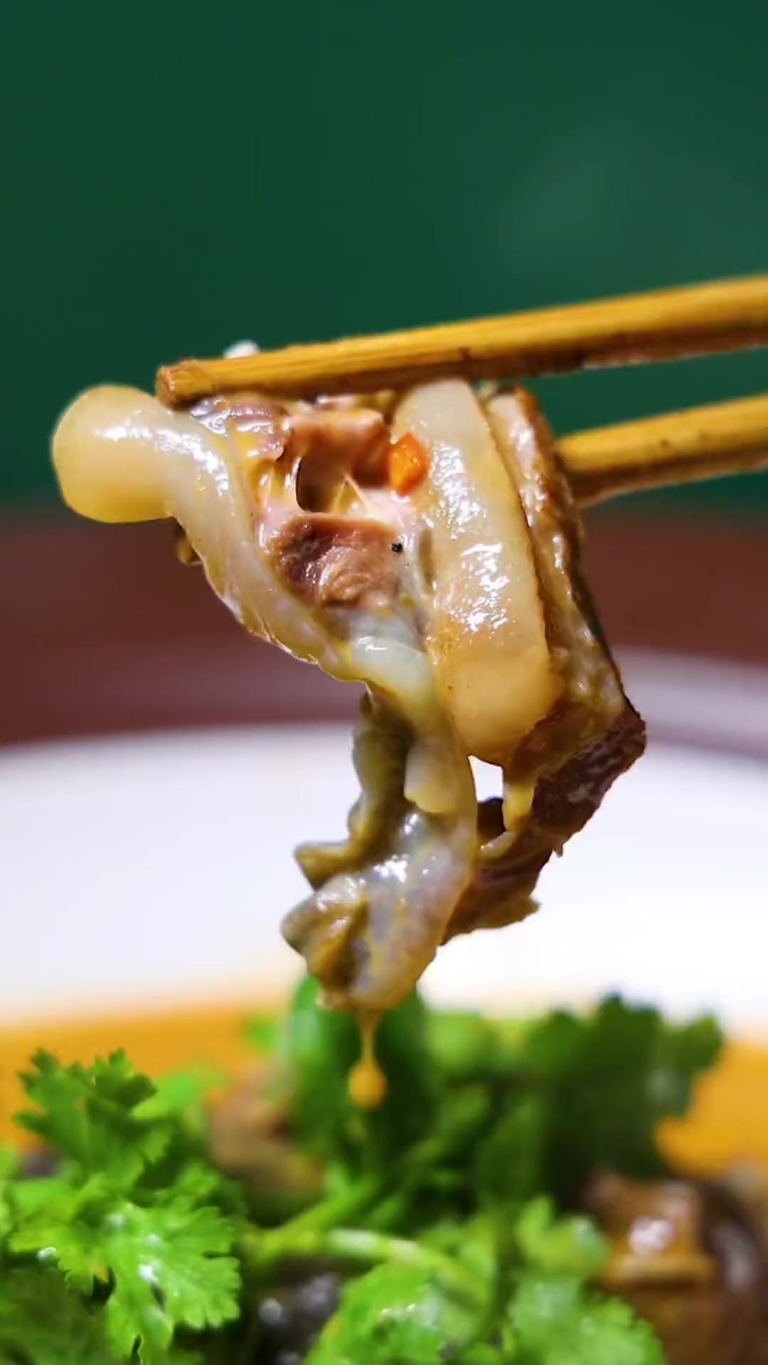 一年一度,六月六水鱼炖羊肉,湘潭名菜,关注老细一步一步教你做湘菜