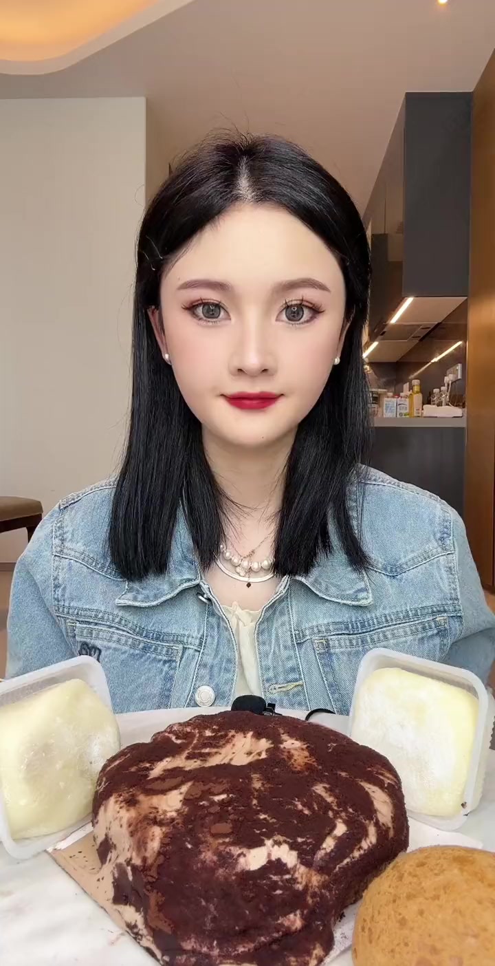 不常吃甜品的我今儿尝了下,超爱糯唧唧的雪媚娘皮