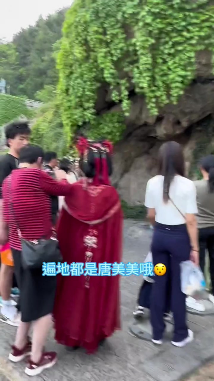 洛阳必备旅游攻略,龙门石窟牛肉汤洛邑古城,情侣闺蜜快