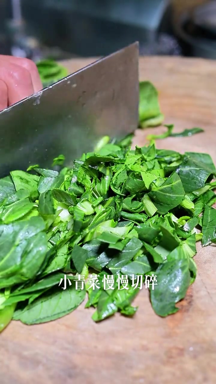 可惜你不是江西人,你不知道江西人对这道青菜芋子糊有多喜欢!