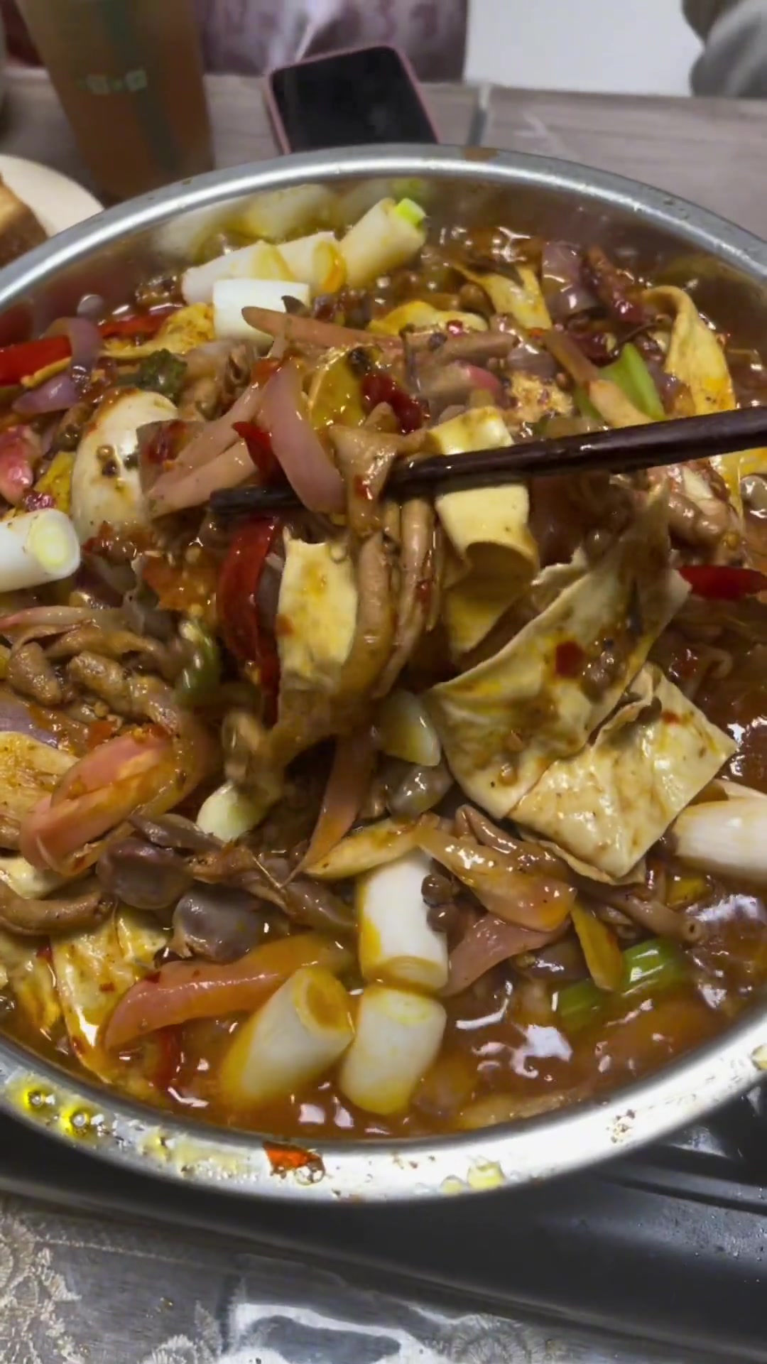 泡椒干锅鸡杂,下饭!