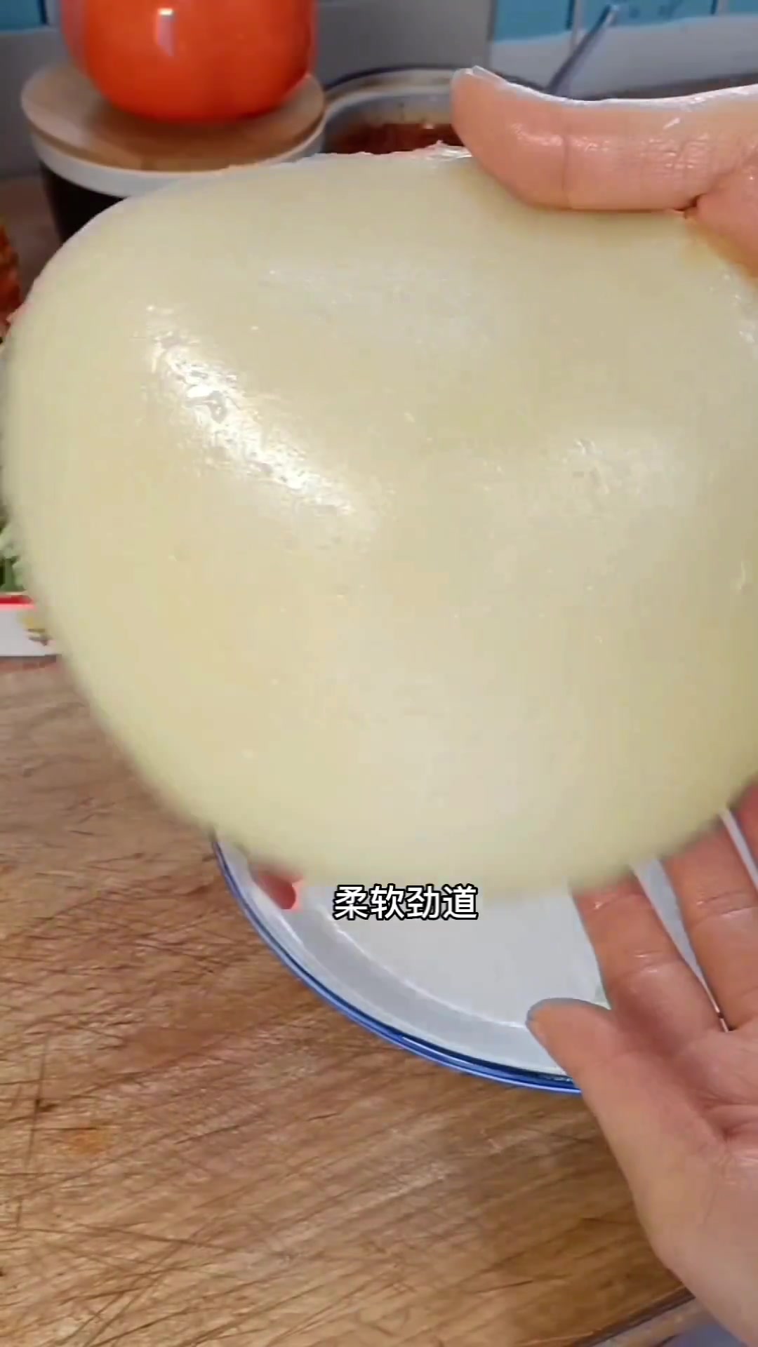 比凉皮还好吃的白面馒头，柔软筋道，做法超简单！