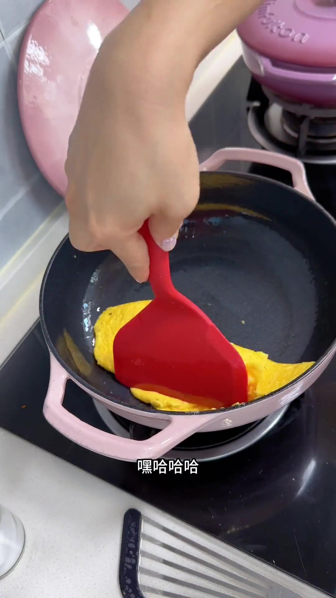 咖喱蛋包饭口感超有层次,加西红柿煮酸辣香浓超赞