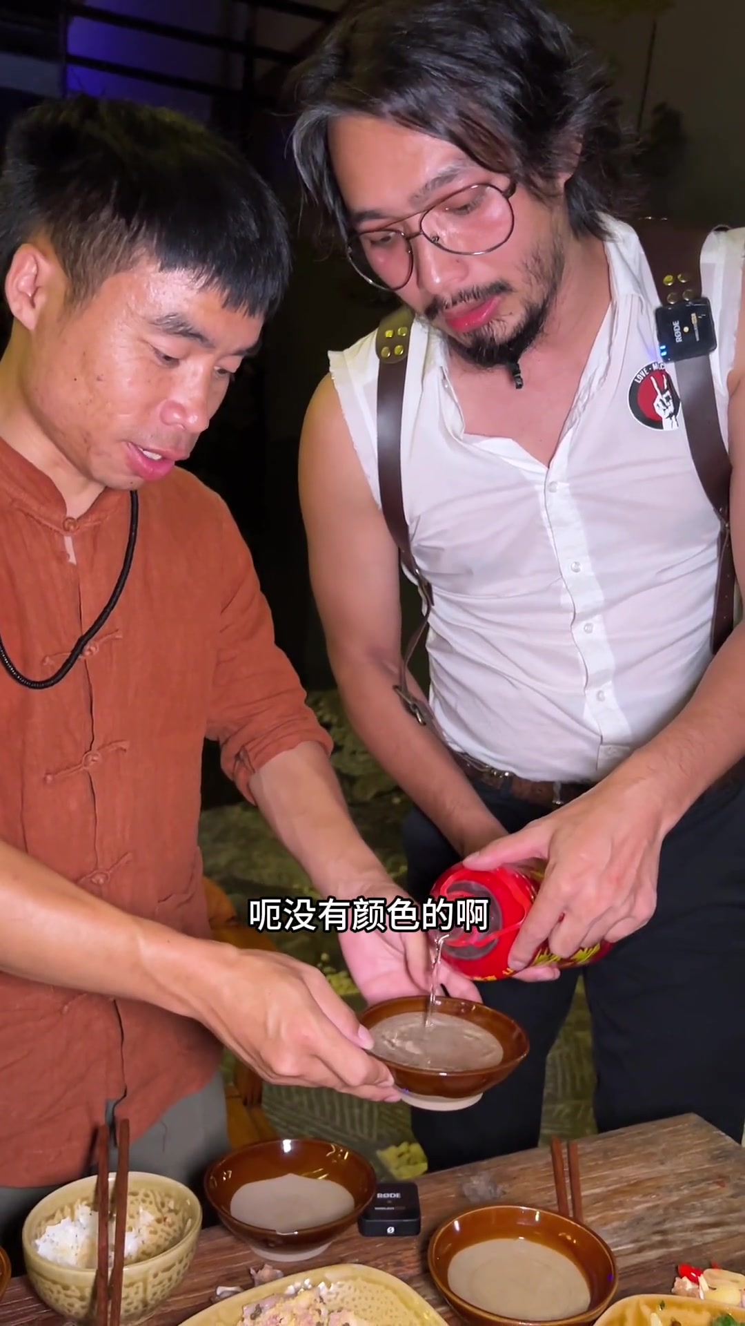 广西老铁带着公文包跑来贵州会是什么下场？荔波排行第三的黑暗料理“酸肉”，你敢尝试吗？