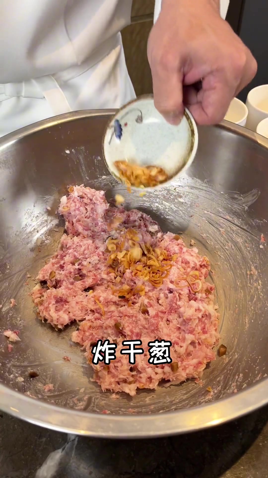 酿苦瓜在客家菜中必有一席之地!每个家庭的做法可能不同,但是唯一不变的是客家人的情怀!