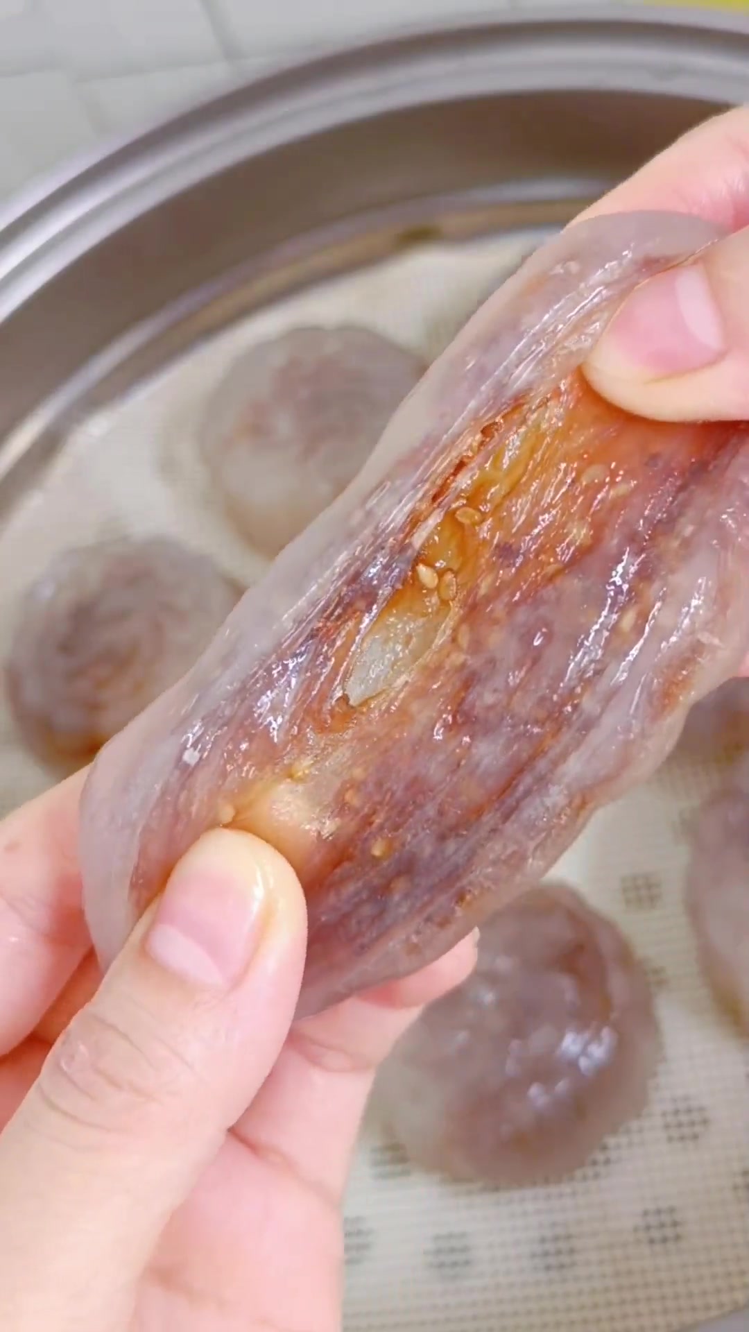 只要半碗西米就能做出软糯弹牙的水晶糕,做法简单又好吃