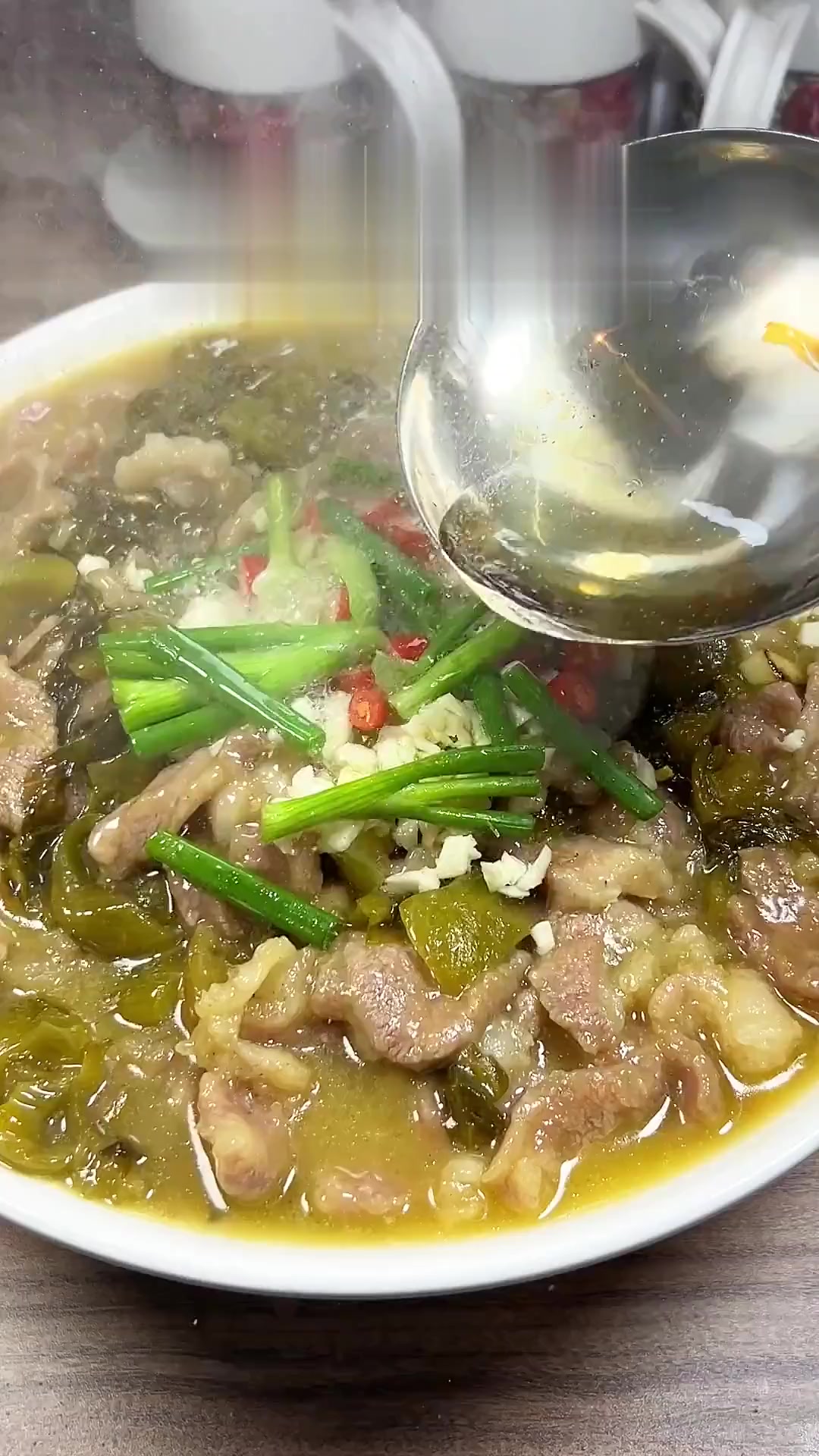 挑战!用一袋鸭和生菜做超好吃的生菜鸭片