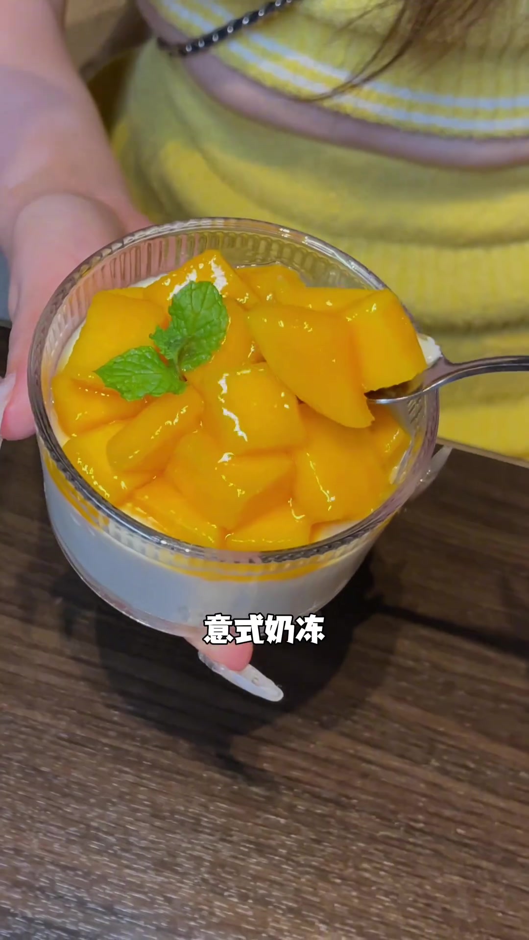 要说乐山峨眉超有逼格西餐厅必须是这家咯!蓝带甜品也能吃上了!