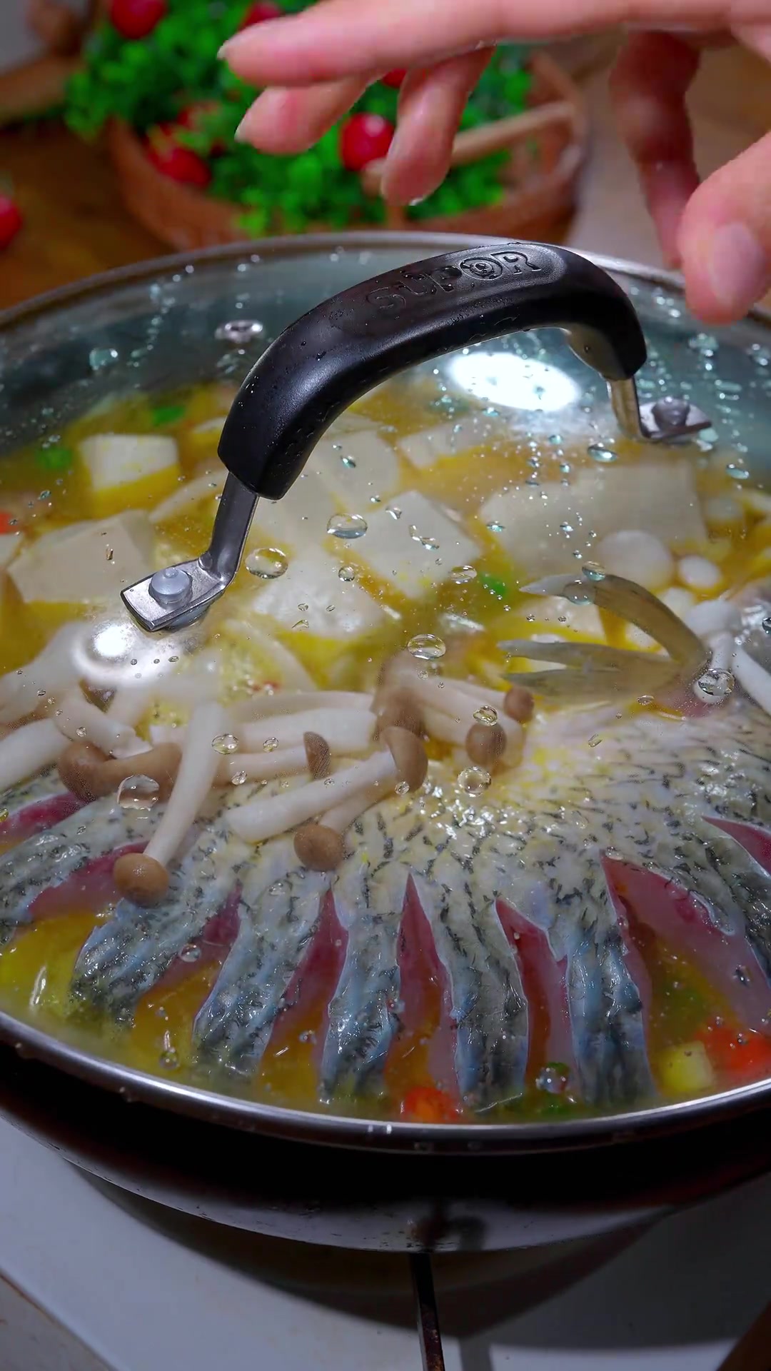 以后买草鱼就像我这样做酸汤鱼，酸辣过瘾超好吃