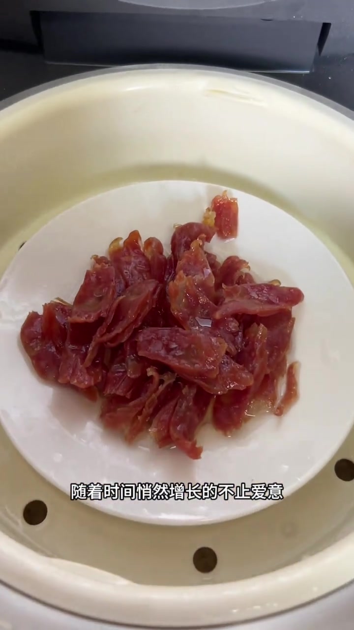 辣椒炒肉太下饭了,小炒肉盖饭