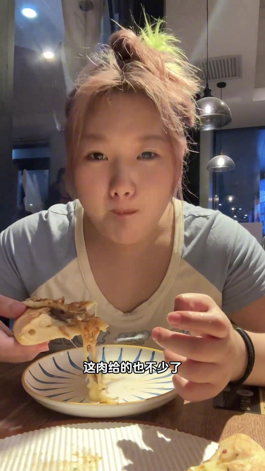 M5雪花牛肉披萨和牛超级至尊披萨招牌肋眼牛排