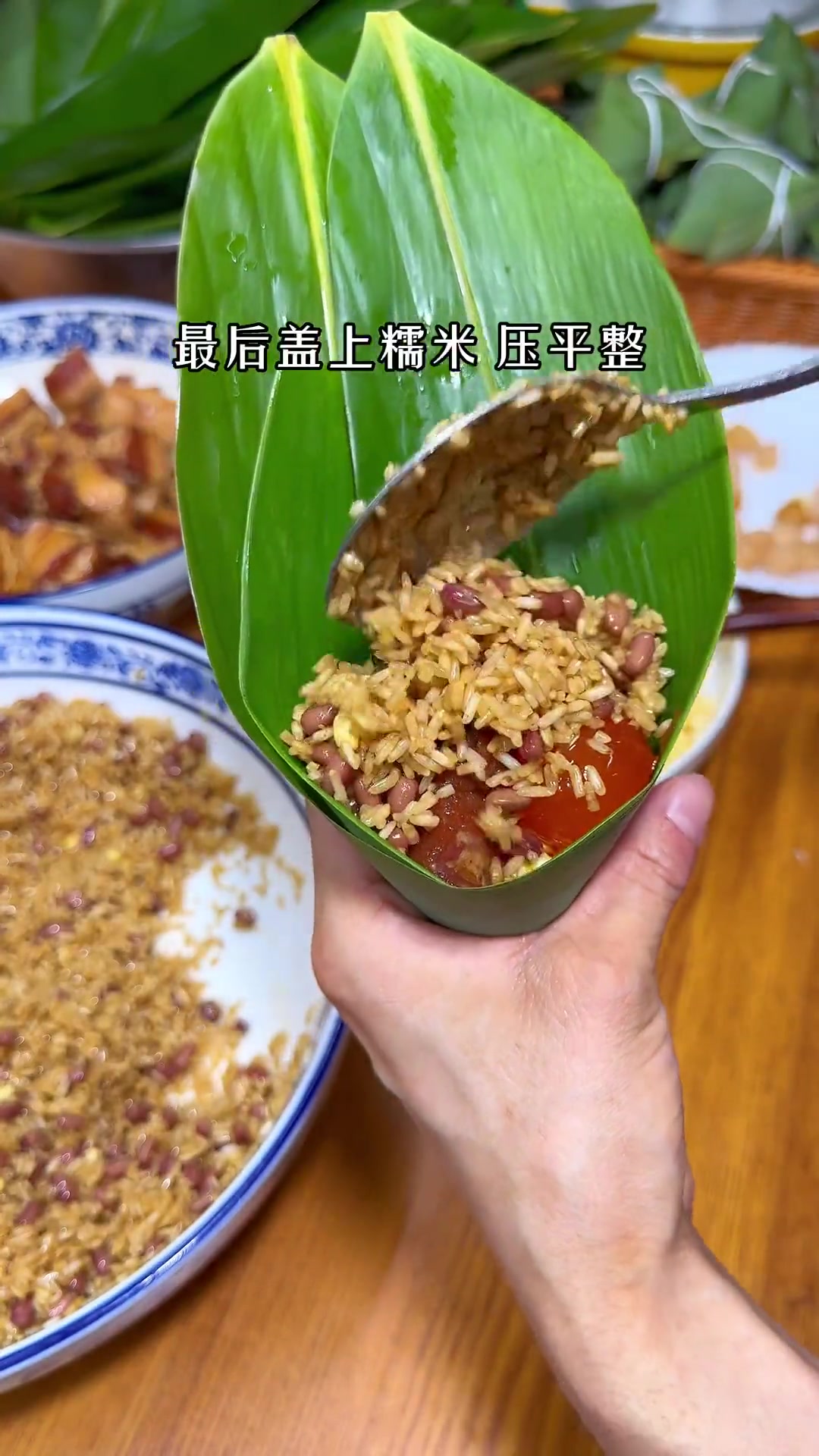 广东人爱吃的咸蛋黄肉粽,简单美味