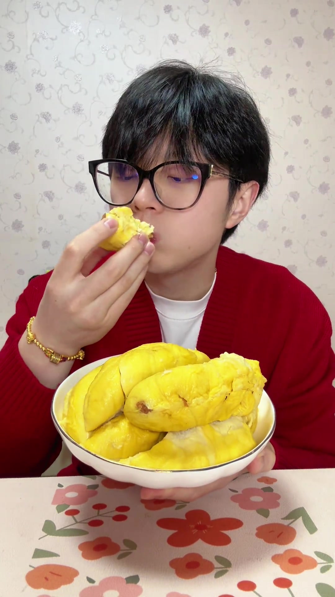 让我看一看宝子你买的春节年货嘞!