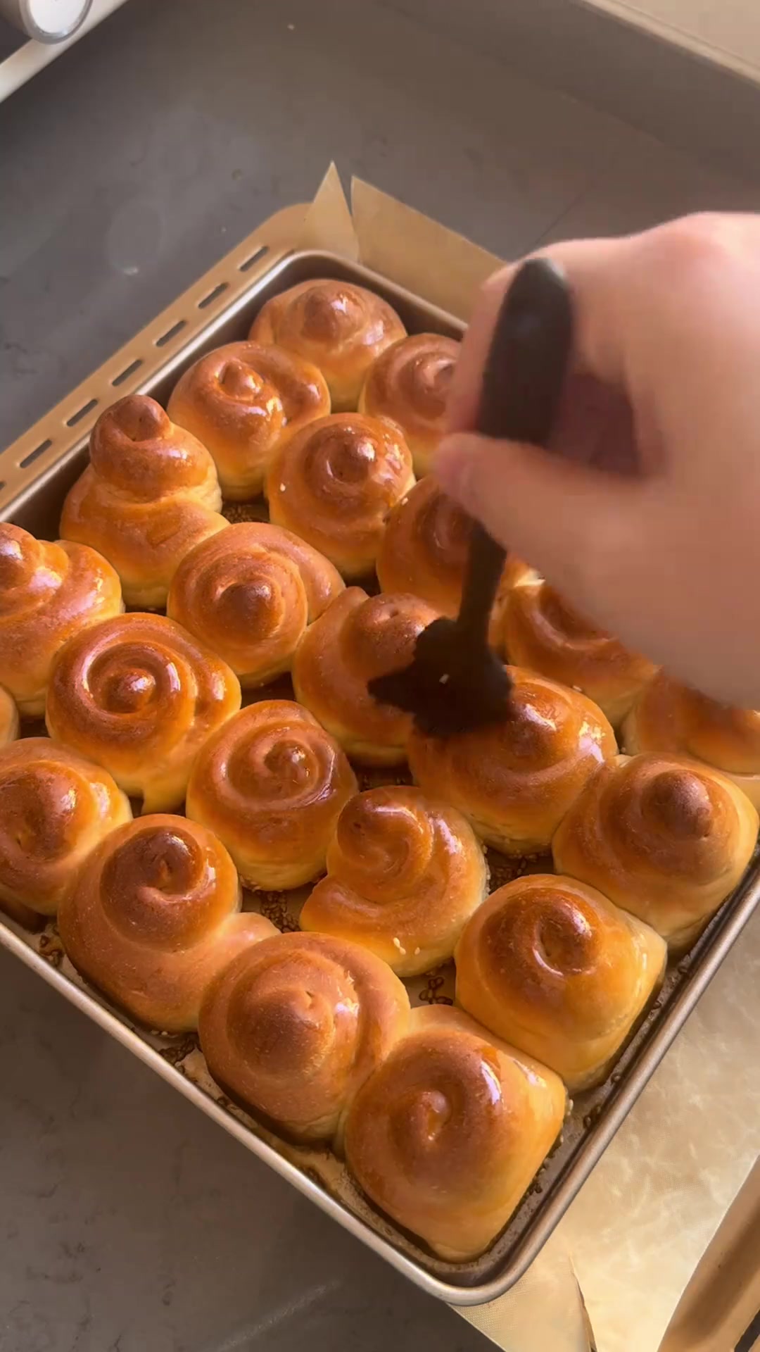 脆底蜂蜜小面包,一口气炫8个!