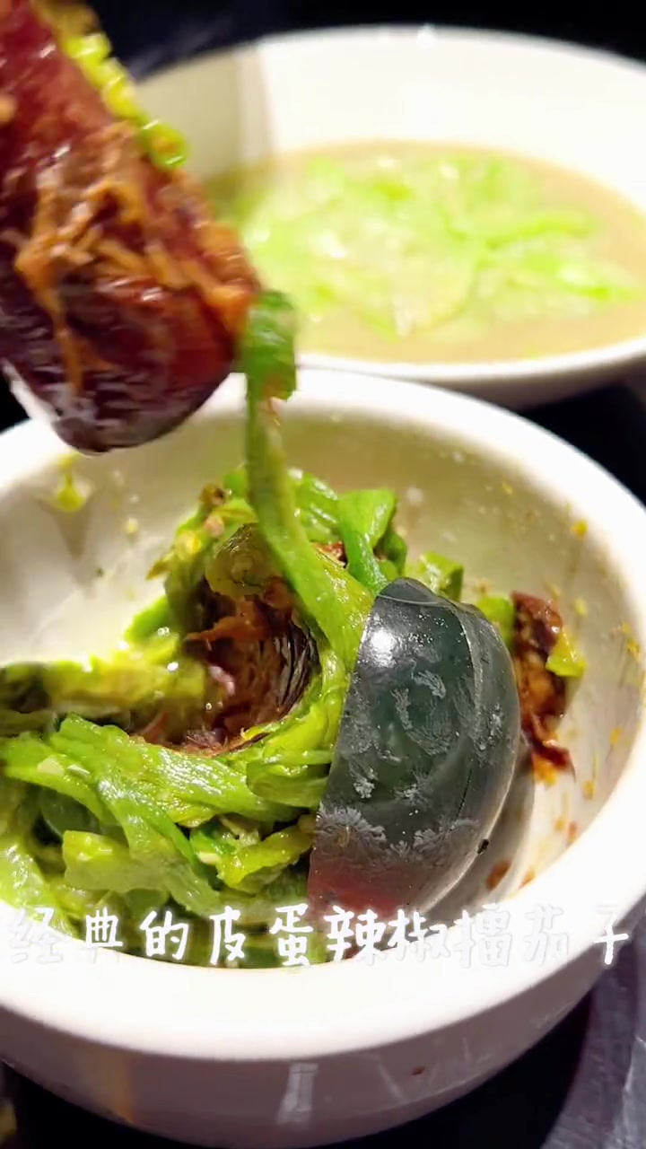 超爱炊烟小炒黄牛肉，长沙人吃了无数次的湘菜店！