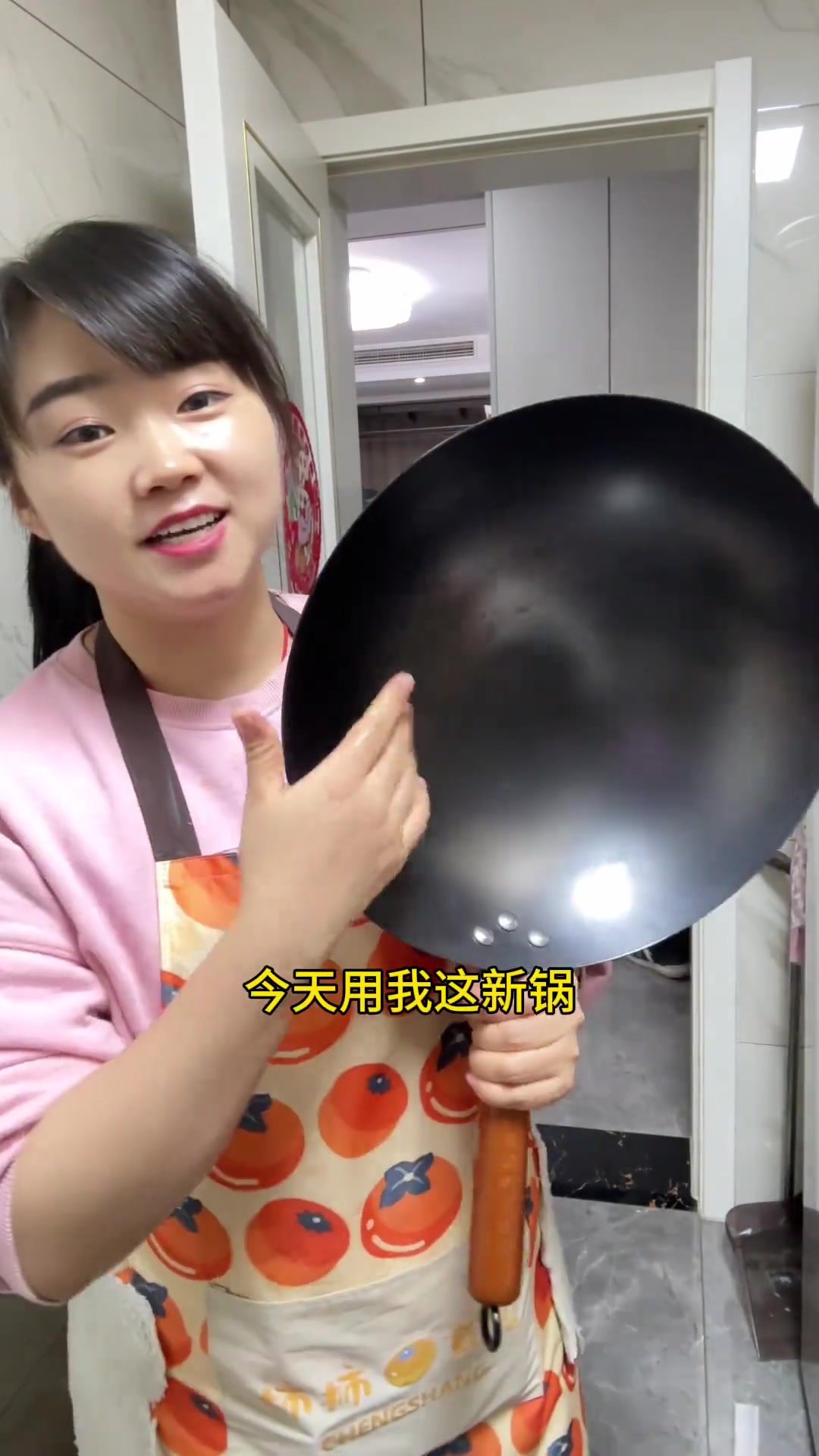 荷叶饼夹菜好看又好吃,细腻宣软,快给挑食宝贝安排