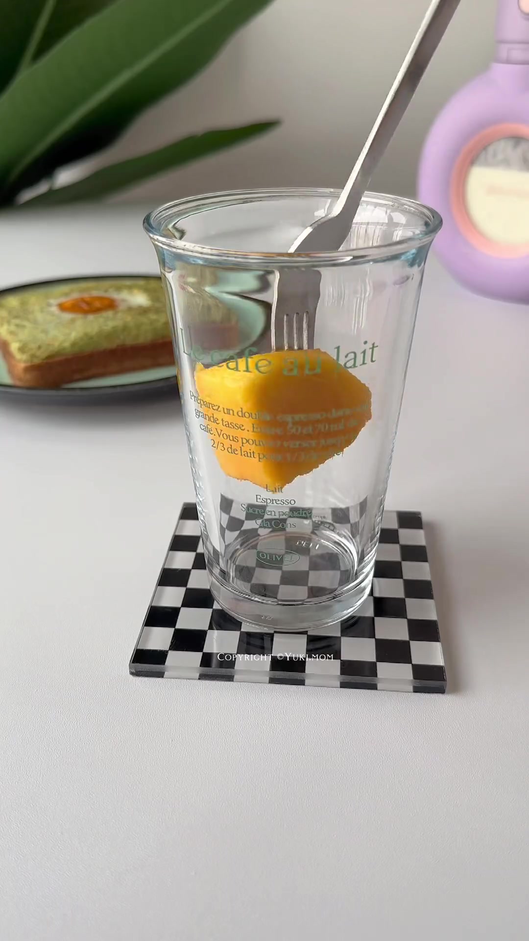 这个牛油果芒果奶昔真的太好喝了!