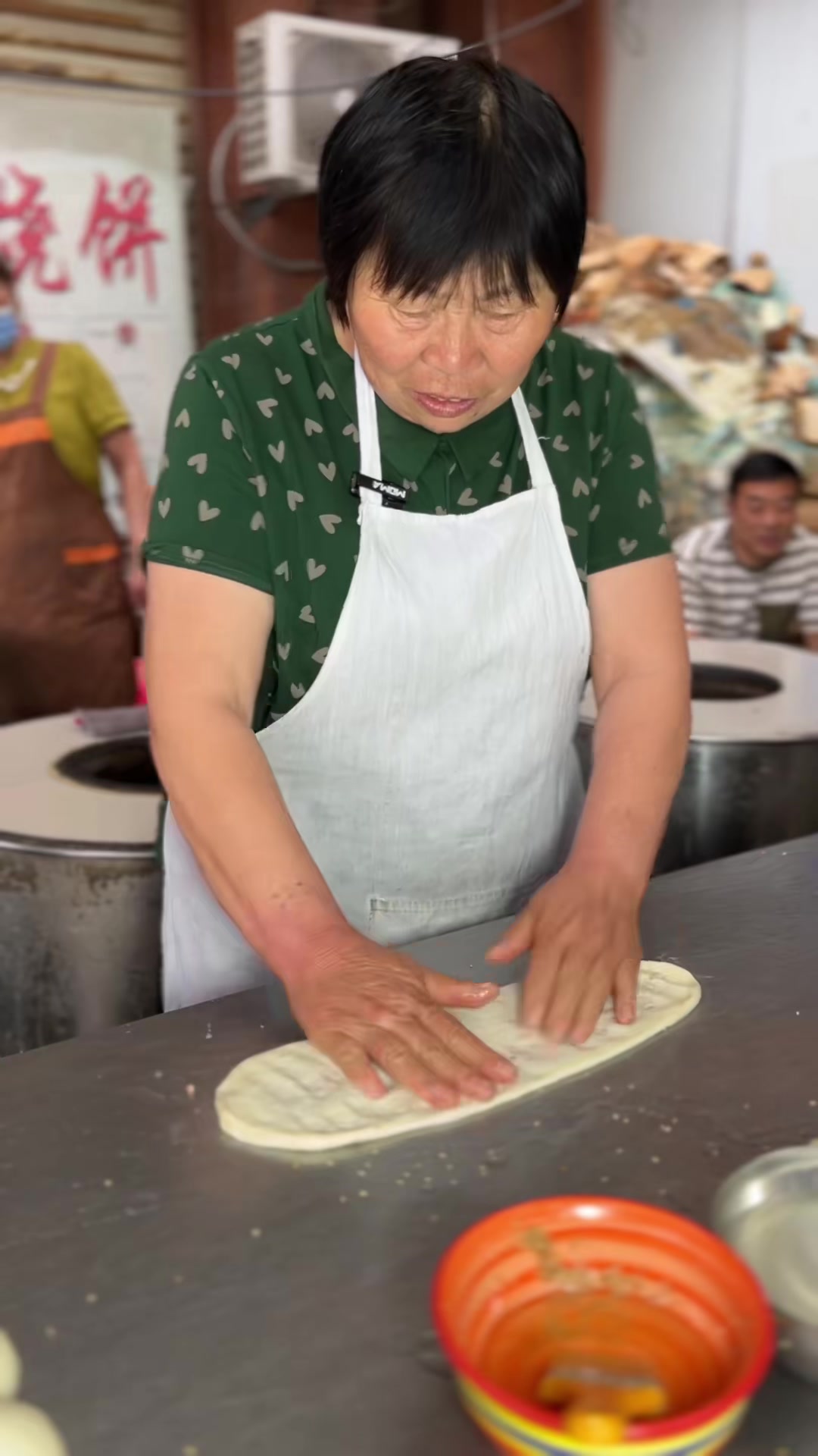 利辛展沟镇百年老字号的蒋氏烧饼