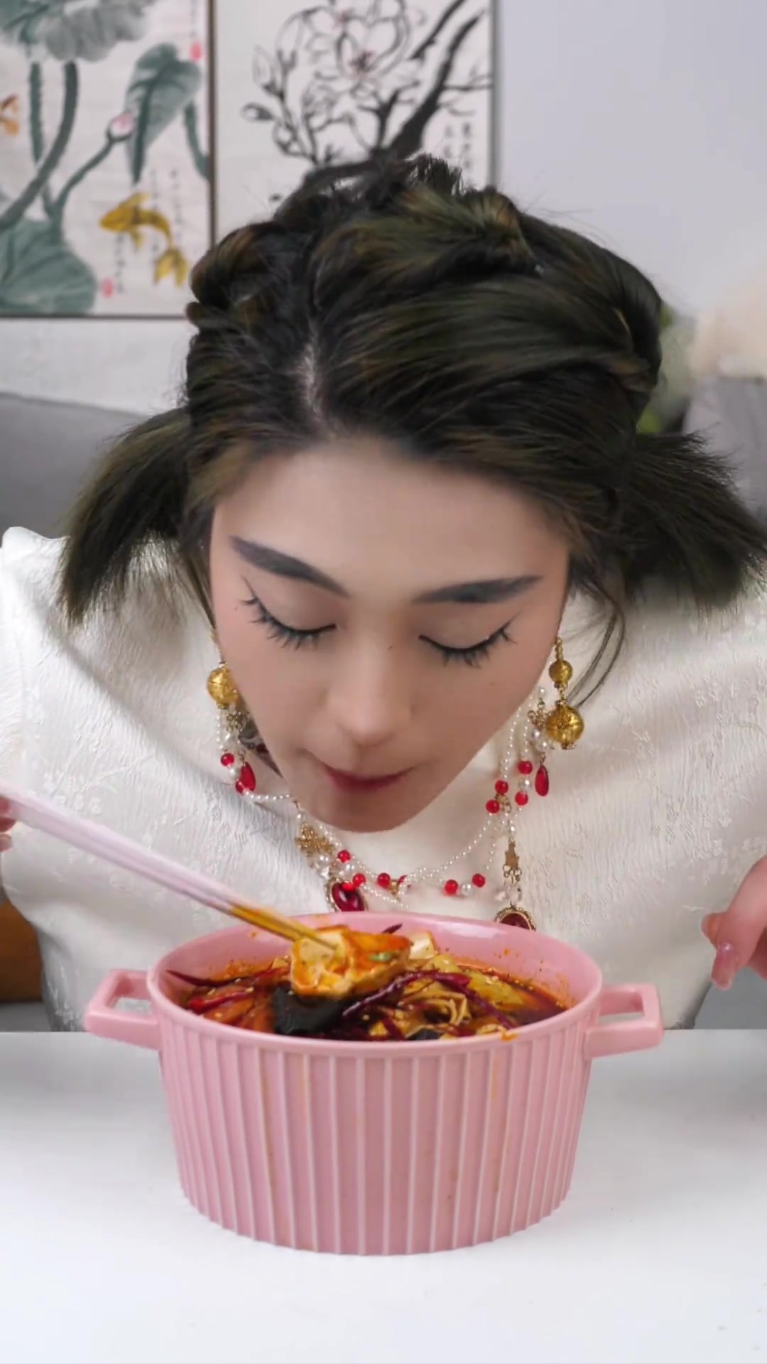 跟着娟子学做低卡冒菜，别说，还真挺不错