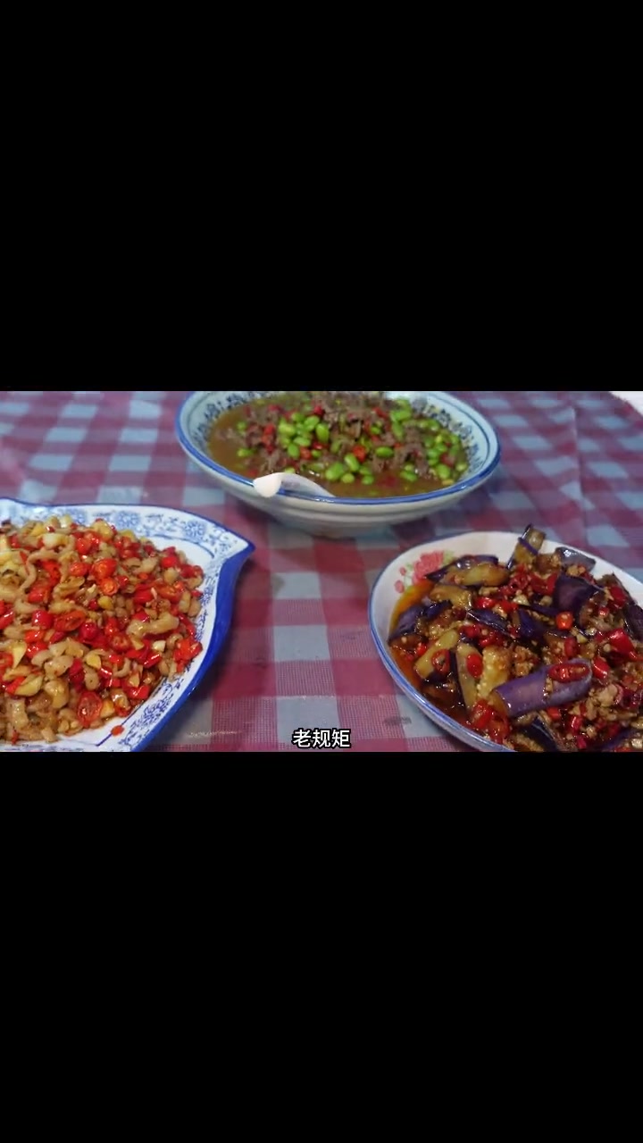 江西宜春尝菜,爆炒肥肠等超辣超下饭,好吃!