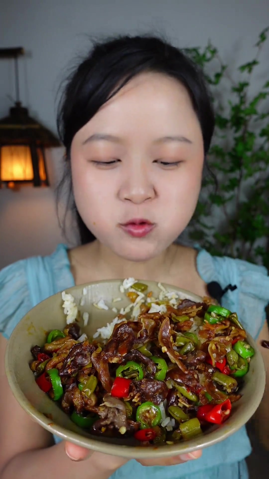 姐妹们酸辣鸡杂来啦!真的超级好吃,太下饭了!每次都馋到流口水