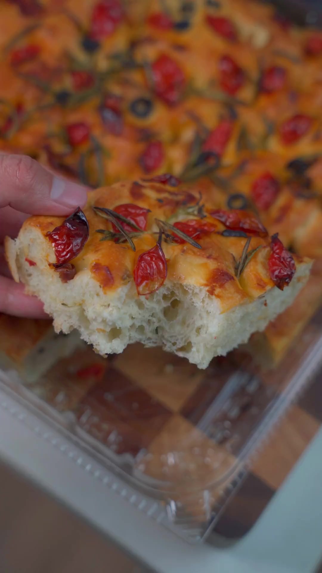 山姆会员店新品试吃-佛卡夏面包。你猜味道如何?