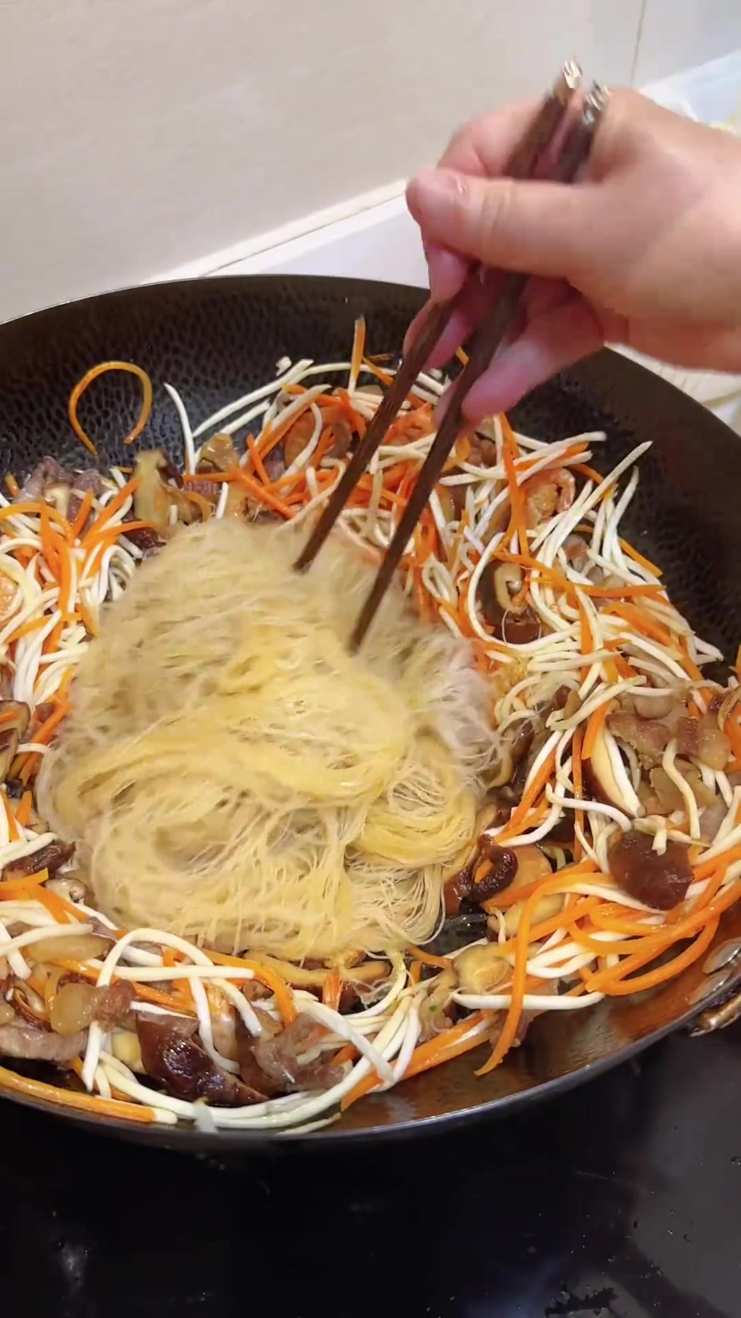 今天给家人做了炒米面,做法简单,味道也很好,你们也试试吧