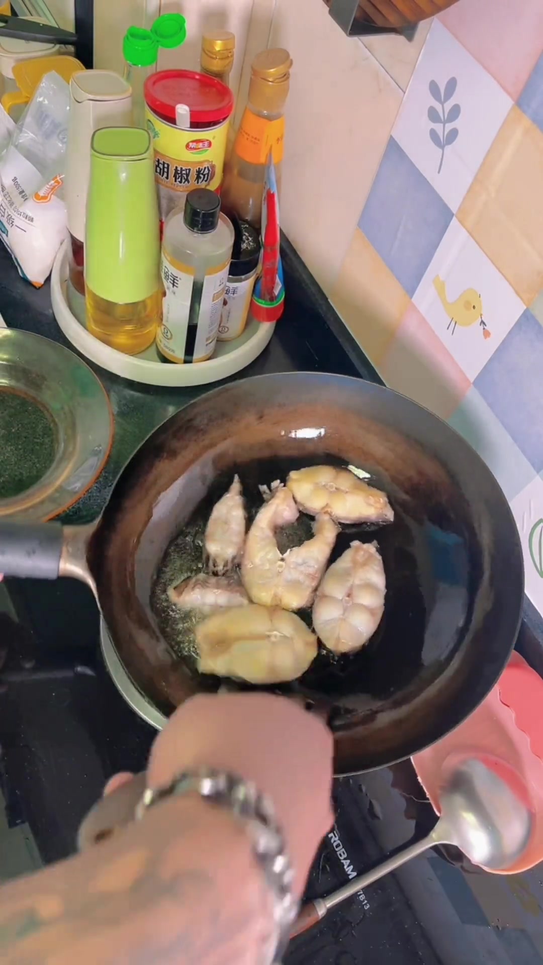 今早夜饭烧啥家常菜?红烧鮰鱼浓油赤酱刺少味美