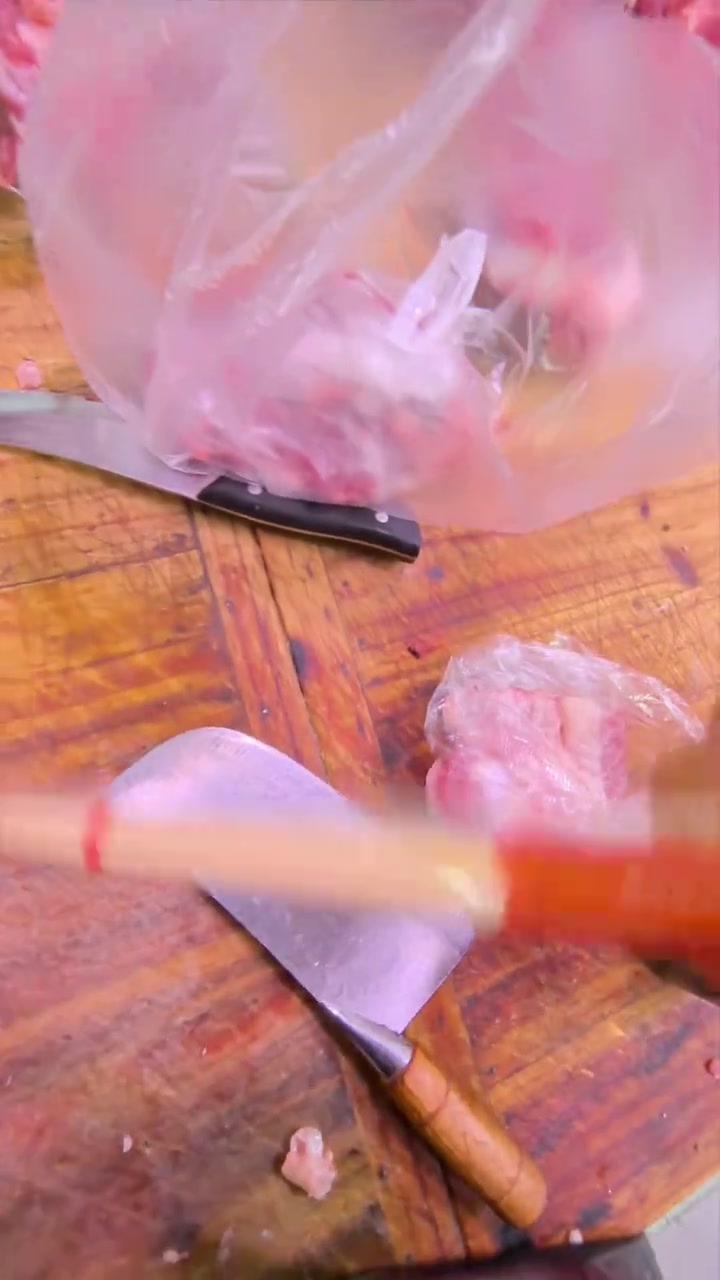 猪肉佬的工作餐,白切隔山肉