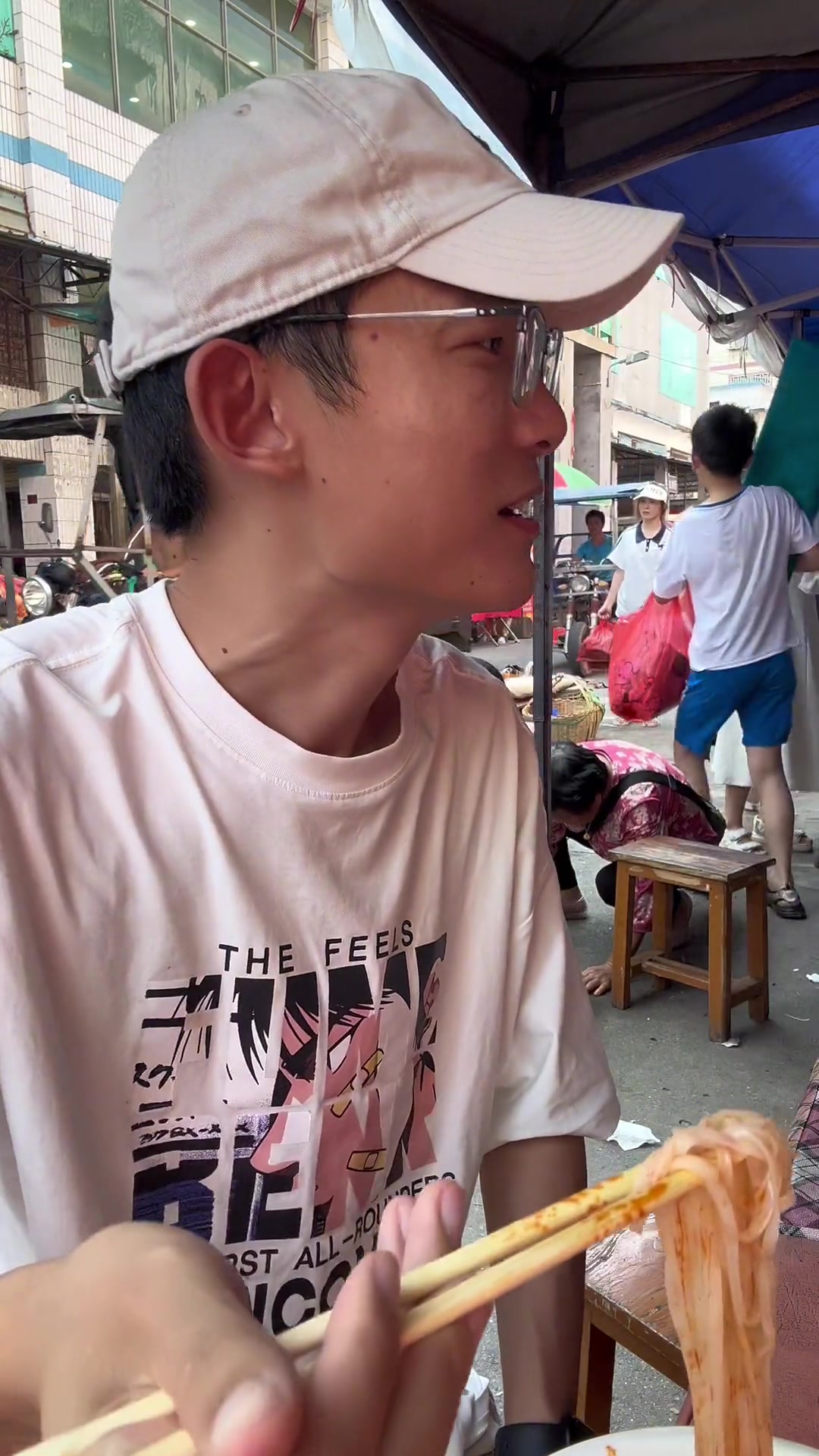 吃遍中国湖南郴州：来栖凤渡吃鱼粉！