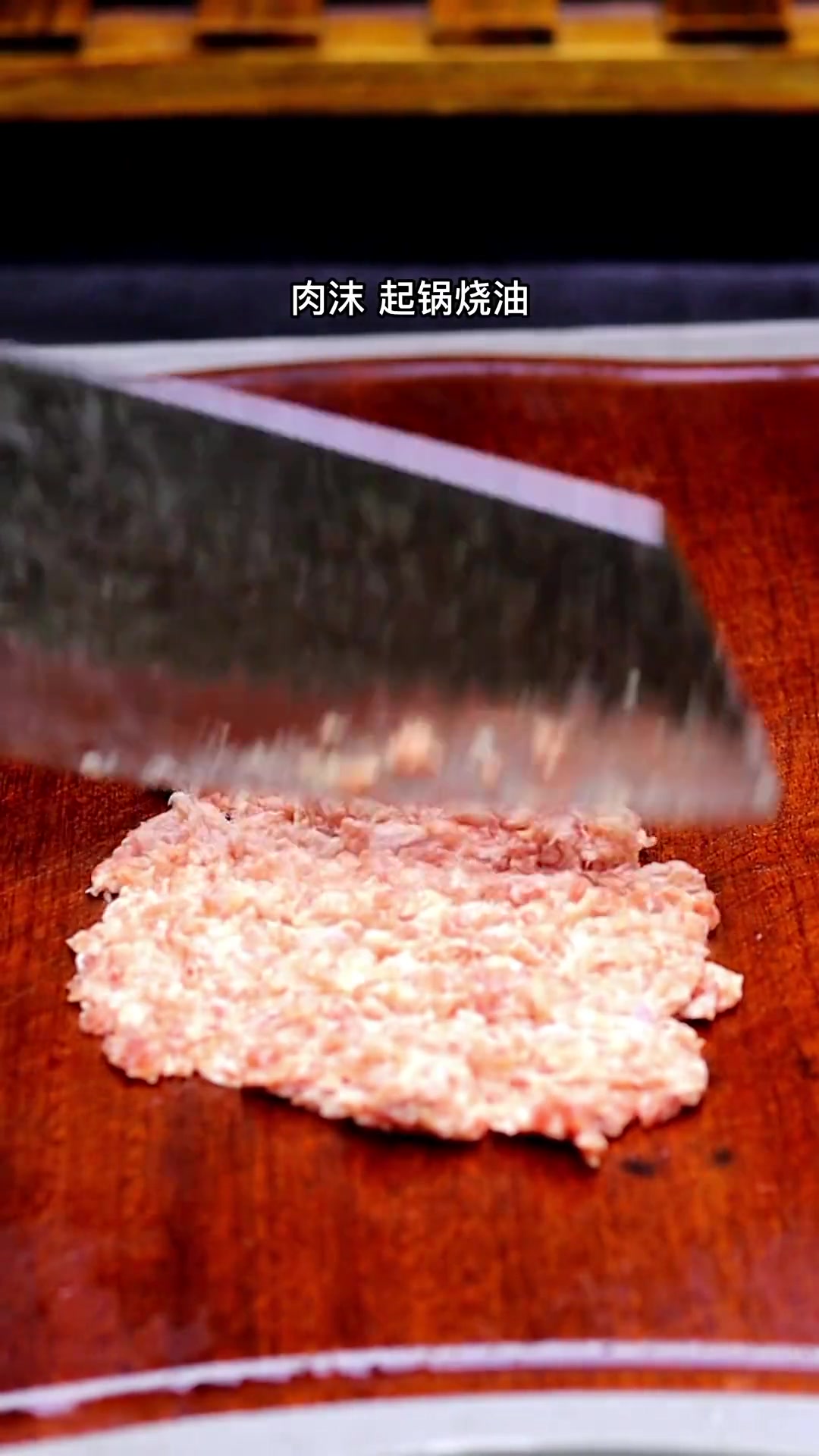 贵州人超爱!野苦蒜配泡发豆,盖饭绝了