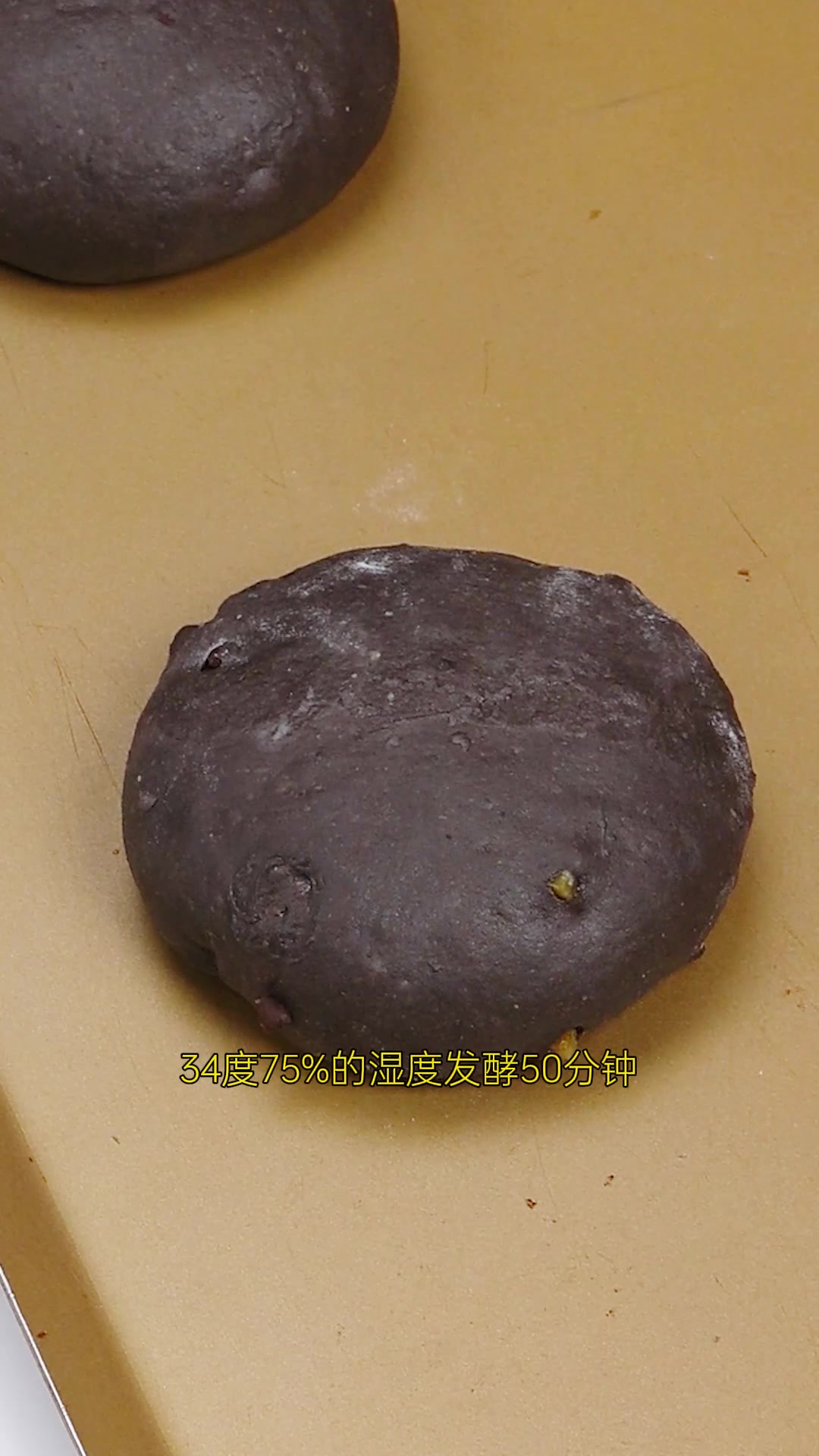 超好吃且流心的巧克力雷神软欧面包~