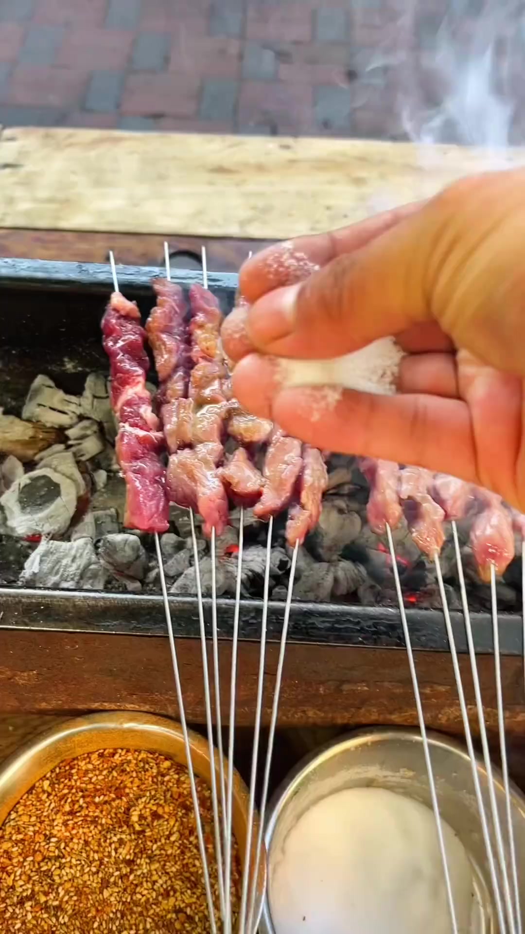 慢慢会给大家更新麻辣牛肉藤椒牛肉学会的记得回来交作业