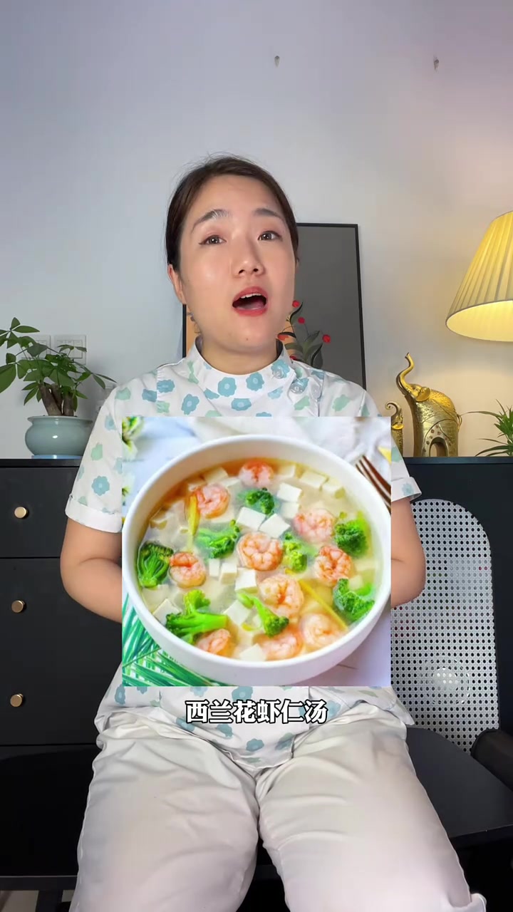 产后妈妈多喝这些汤涨奶不长肉